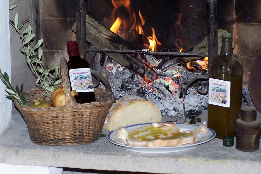 Casa Vacanze Podere Ugolini Ronta المظهر الخارجي الصورة
